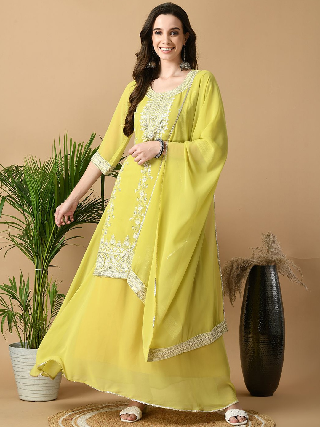 

Sangria Floral Embroidered Thread Work Straight Kurta With Skirt & Dupatta, Yellow