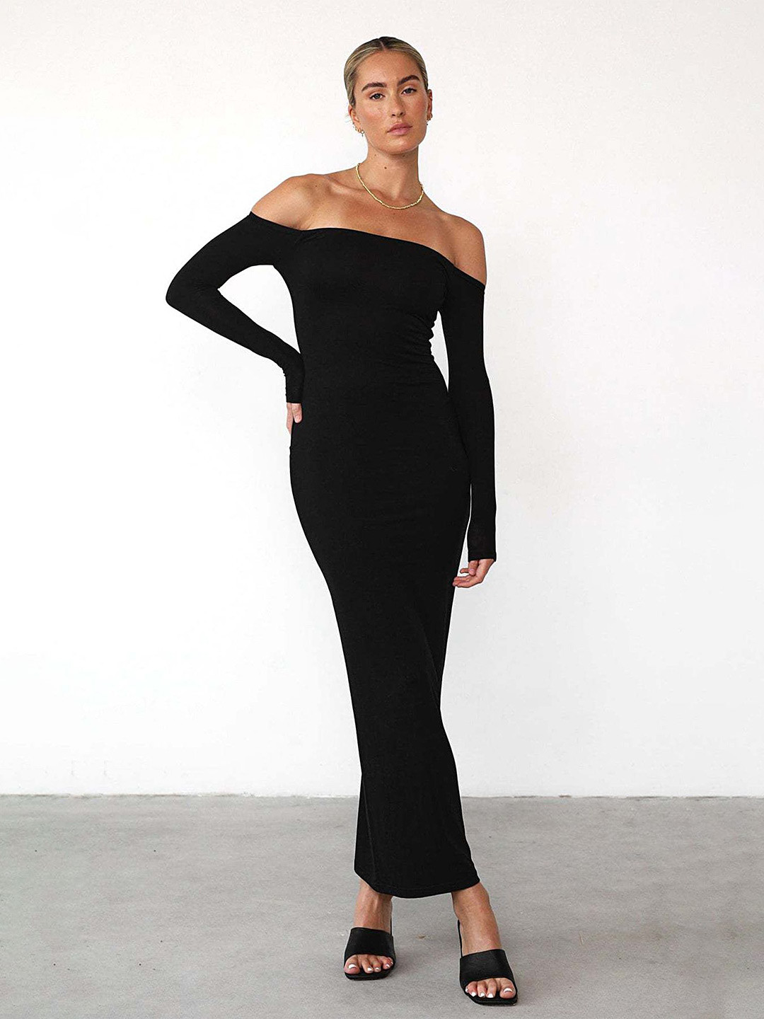 

LULU & SKY Women Off-Shoulder Bodycon Maxi Dress, Black