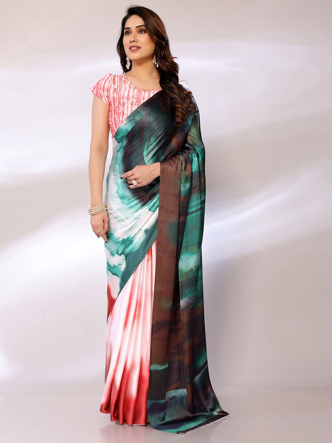 

FABMORA Tie and Dye Satin Saree, Green