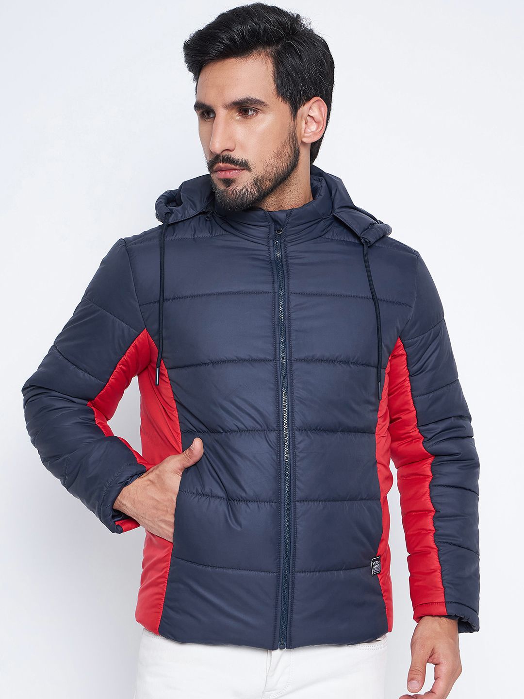 

VERO AMORE Men Colourblocked Hooded Puffer Jacket, Navy blue