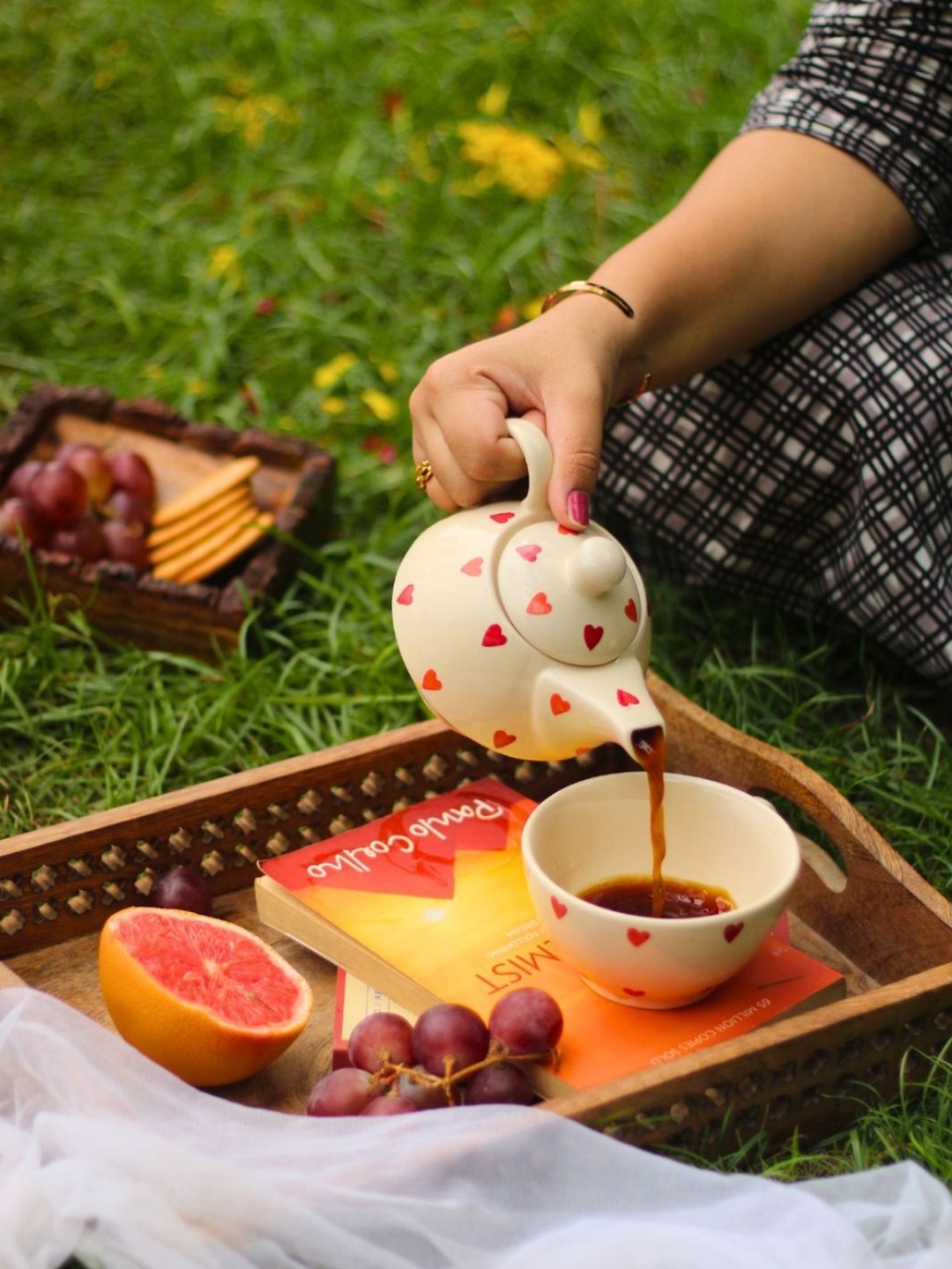 

WEAVING HOMES White & Red 2 Pieces Printed Ceramic Tea Set