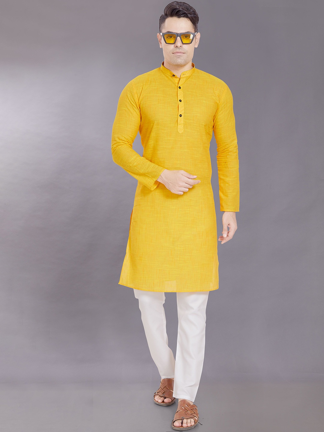 

DIVISIVE Mandarin Collar Pure Cotton Straight Kurta with Pyjamas, Yellow