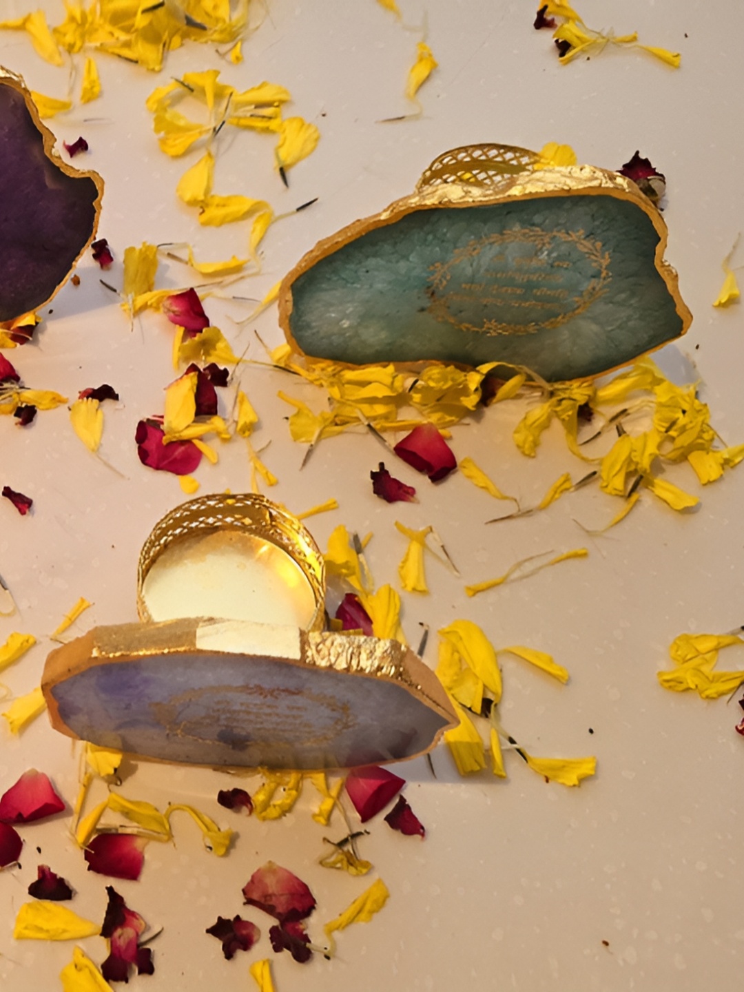 

HOMEARTE Gold-Toned & Pink Stoneware Candle Holder