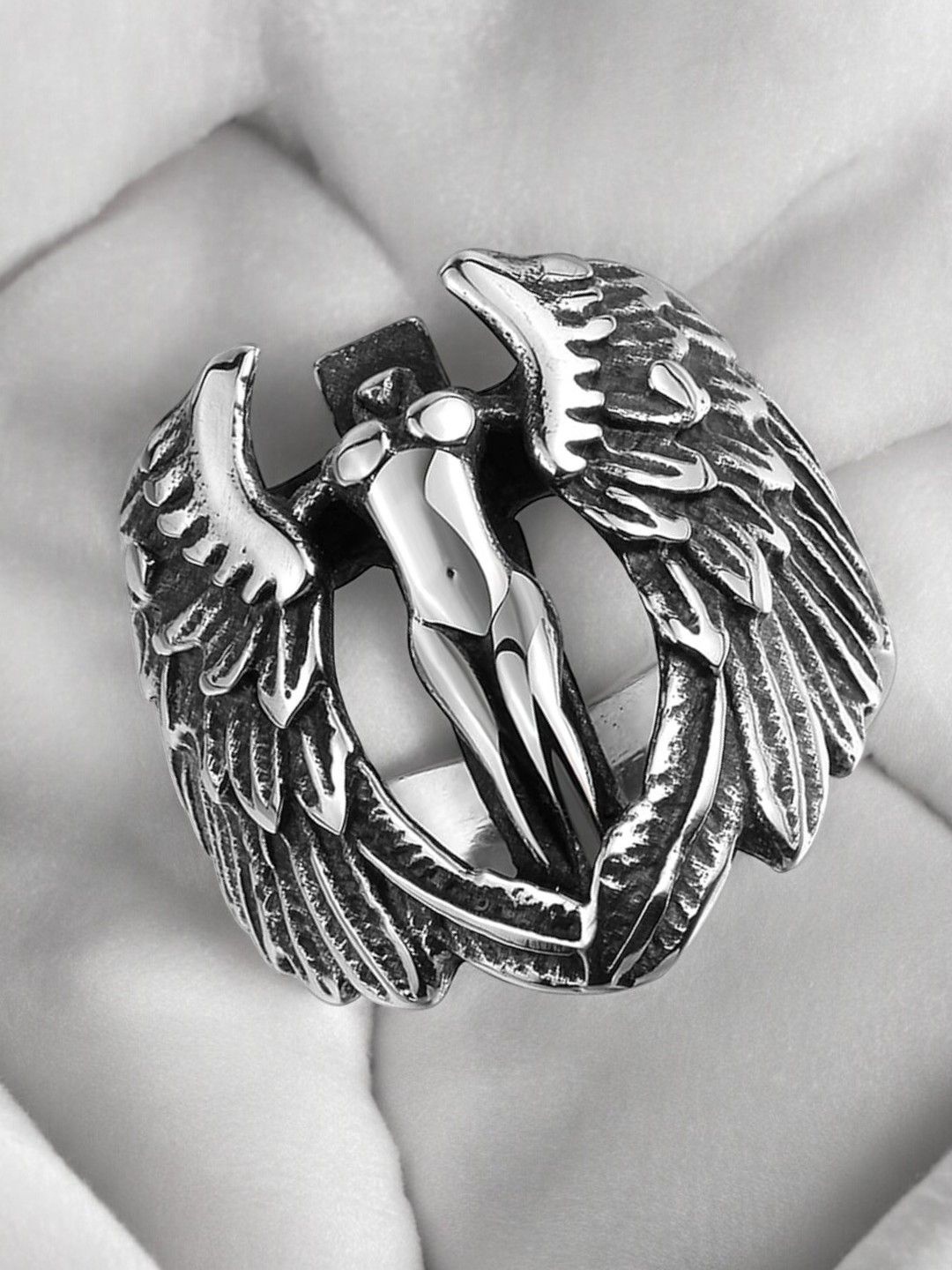 

fabula Men Stainless Steel Eagle Soul Tough Bikers Finger Ring, Silver