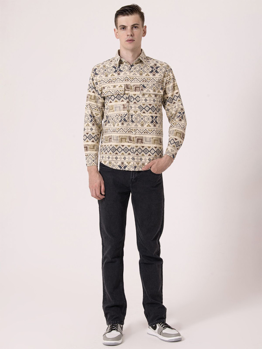 

Albion By CnM Men Spread Collar Geometric Printed Cotton Casual Shirt, Beige