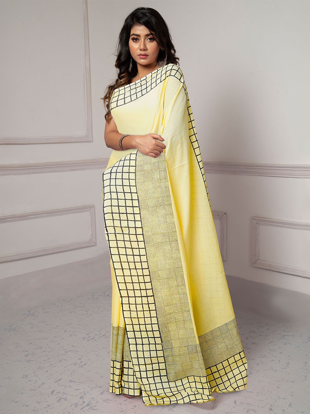 

Unnati Silks Pure Cotton Handloom Block Print Saree, Yellow