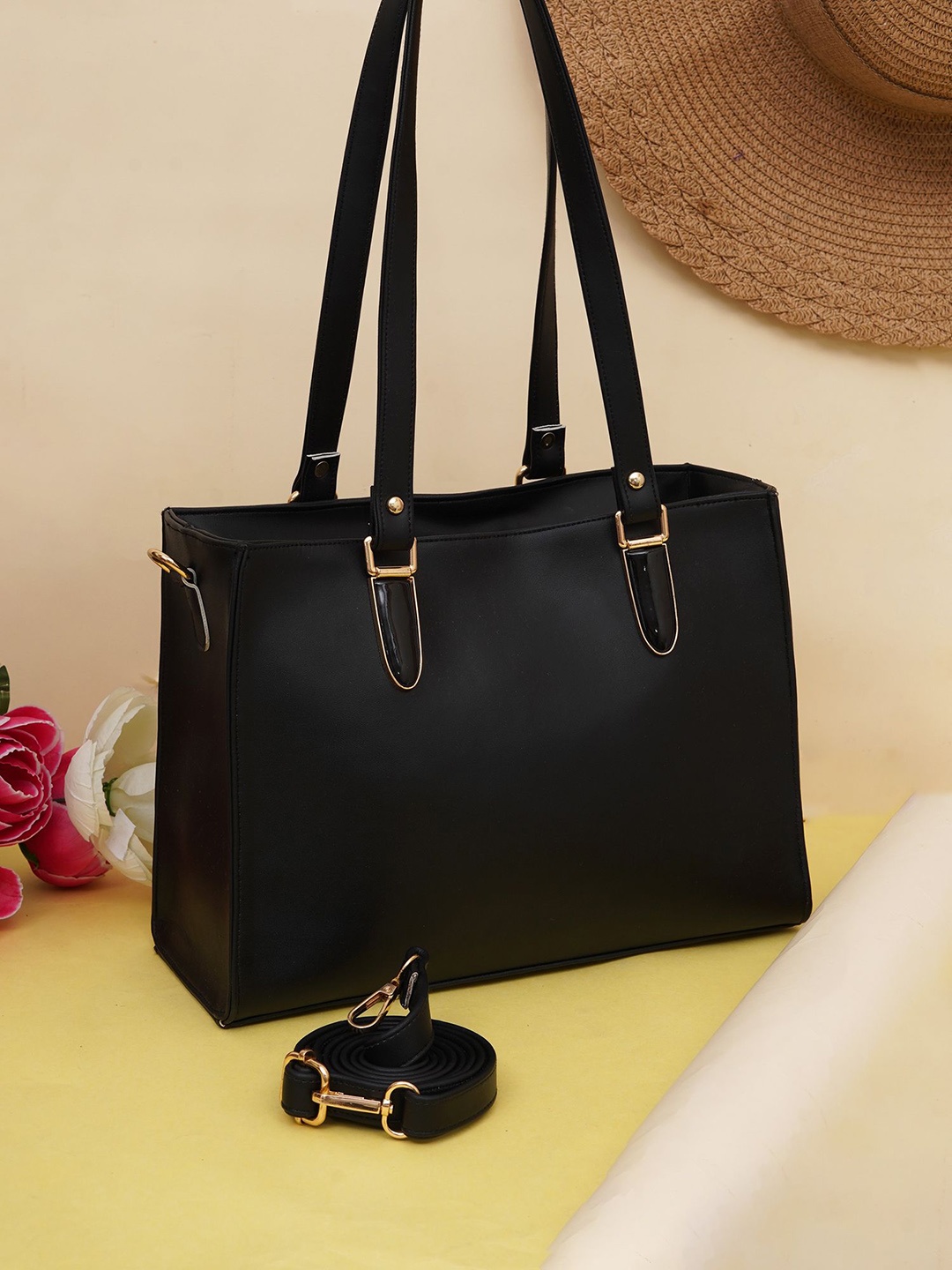 

FABBHUE Structured Handheld Bag, Black