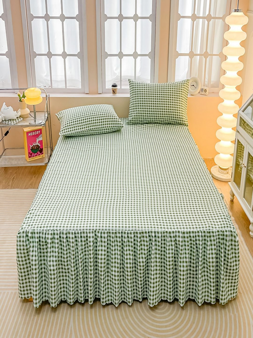 

JC HOME Green & White Geometric Printed 150 TC Single Fitted Bedsheet With Pillow Cover