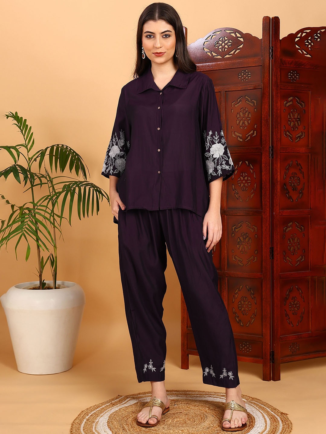 

FUBAR Floral Embroidered Shirt & Trousers, Purple