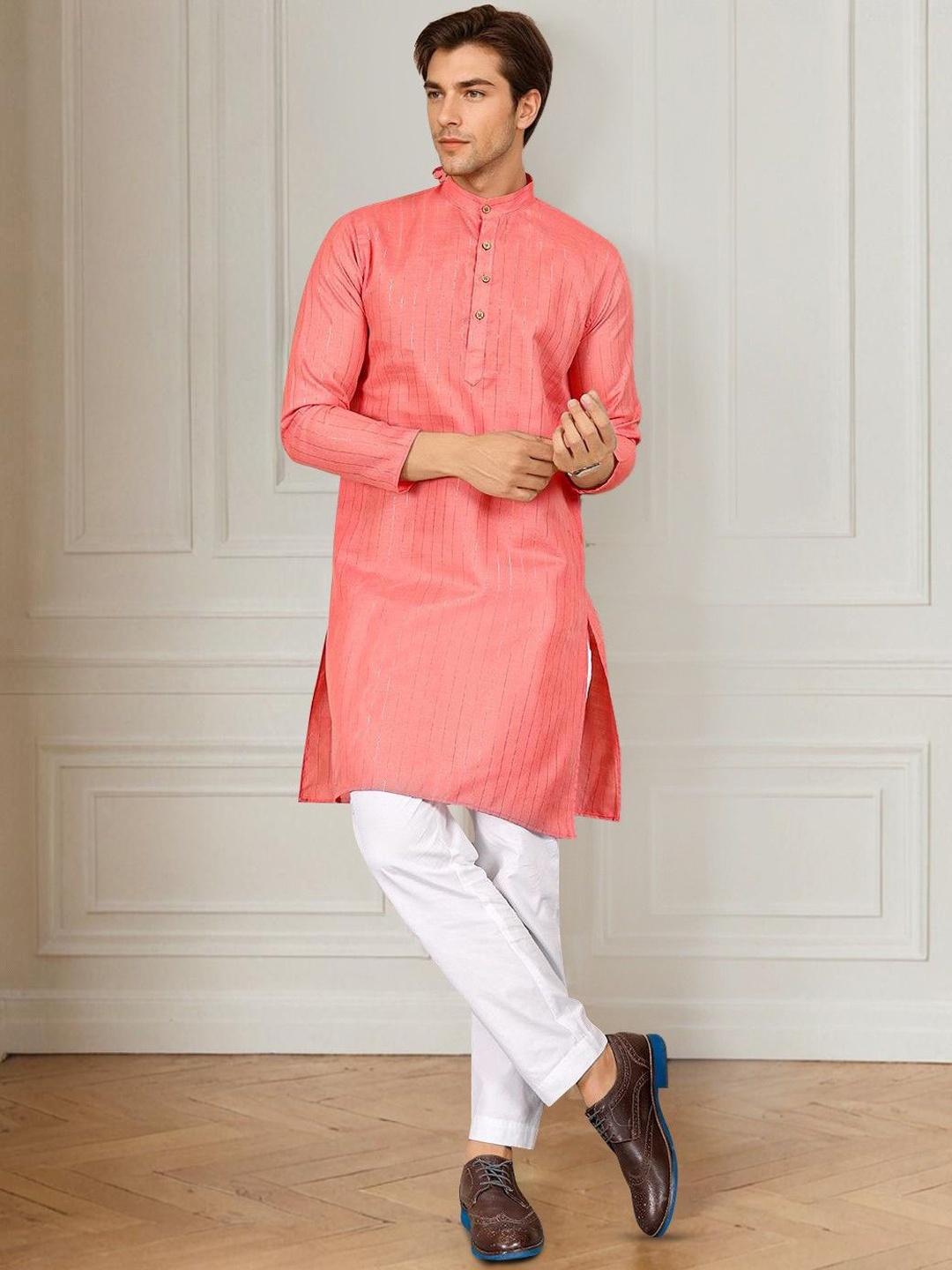 

Anouk Striped Mandarin Collar Regular Kurta With Pyjama, Peach