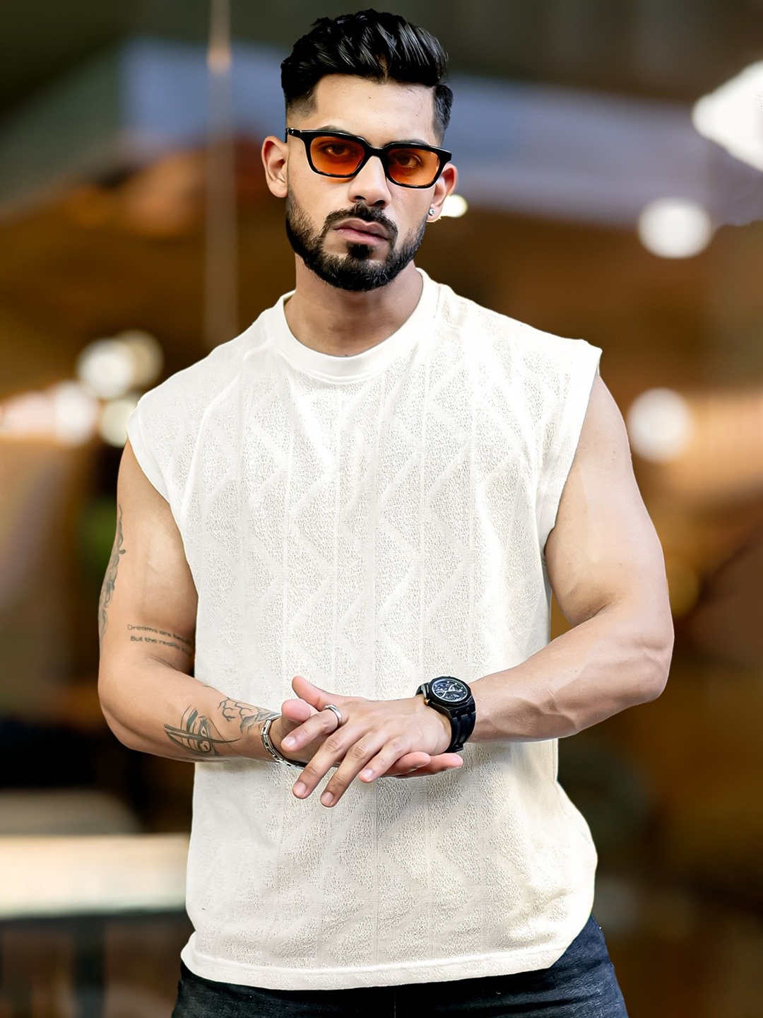 

Maniac Men Solid Round Neck Cotton Slim Fit T-shirt, White