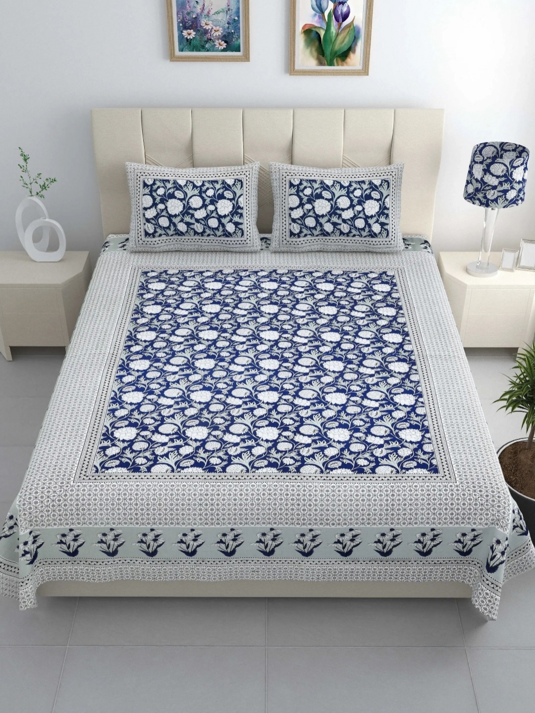 

LIVING ROOTS White & Grey Floral Cotton 210 TC King Bedsheet with 2 Pillow Covers