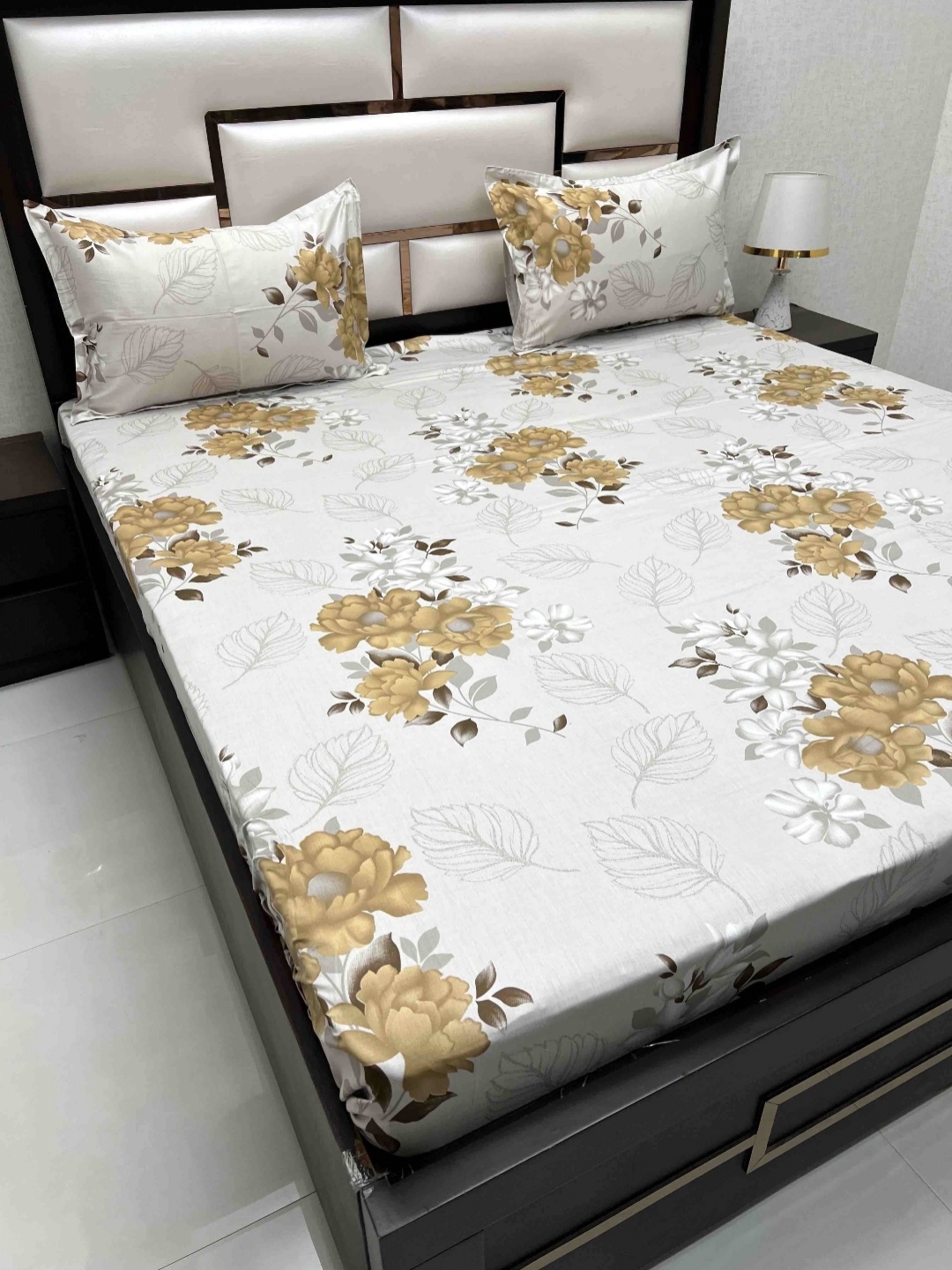

Pure Decor Grey & Brown Floral Printed Cotton 350 TC King Bedsheet with 2 Pillow Covers