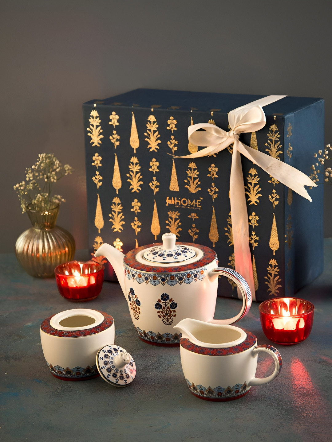 

Fabindia Falak White & Blue 3 Pieces Printed Teapot Pot Home Gift Set