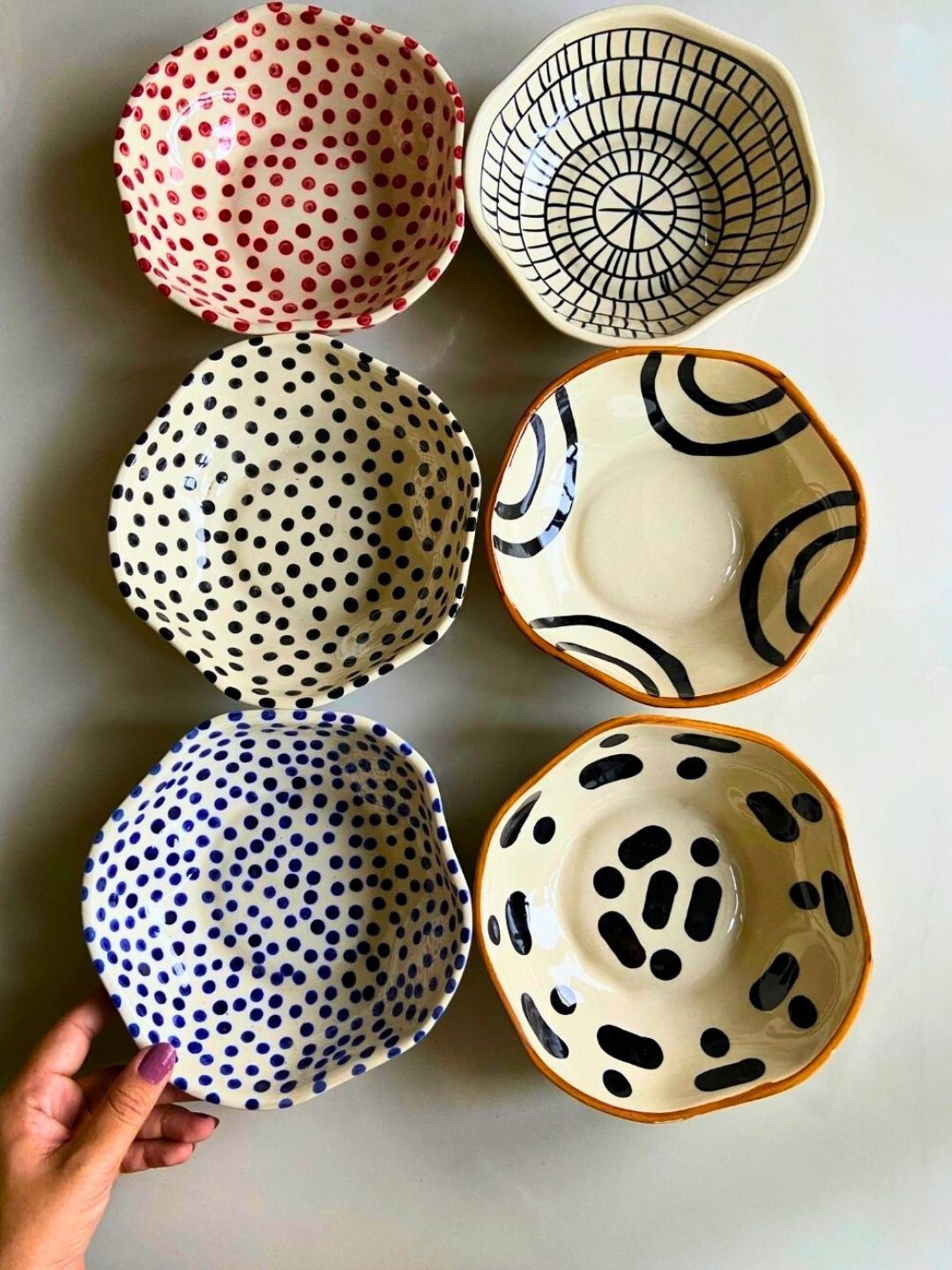 

WEAVING HOMES White & Red 6 Pieces Printed Ceramic Glossy Bowl