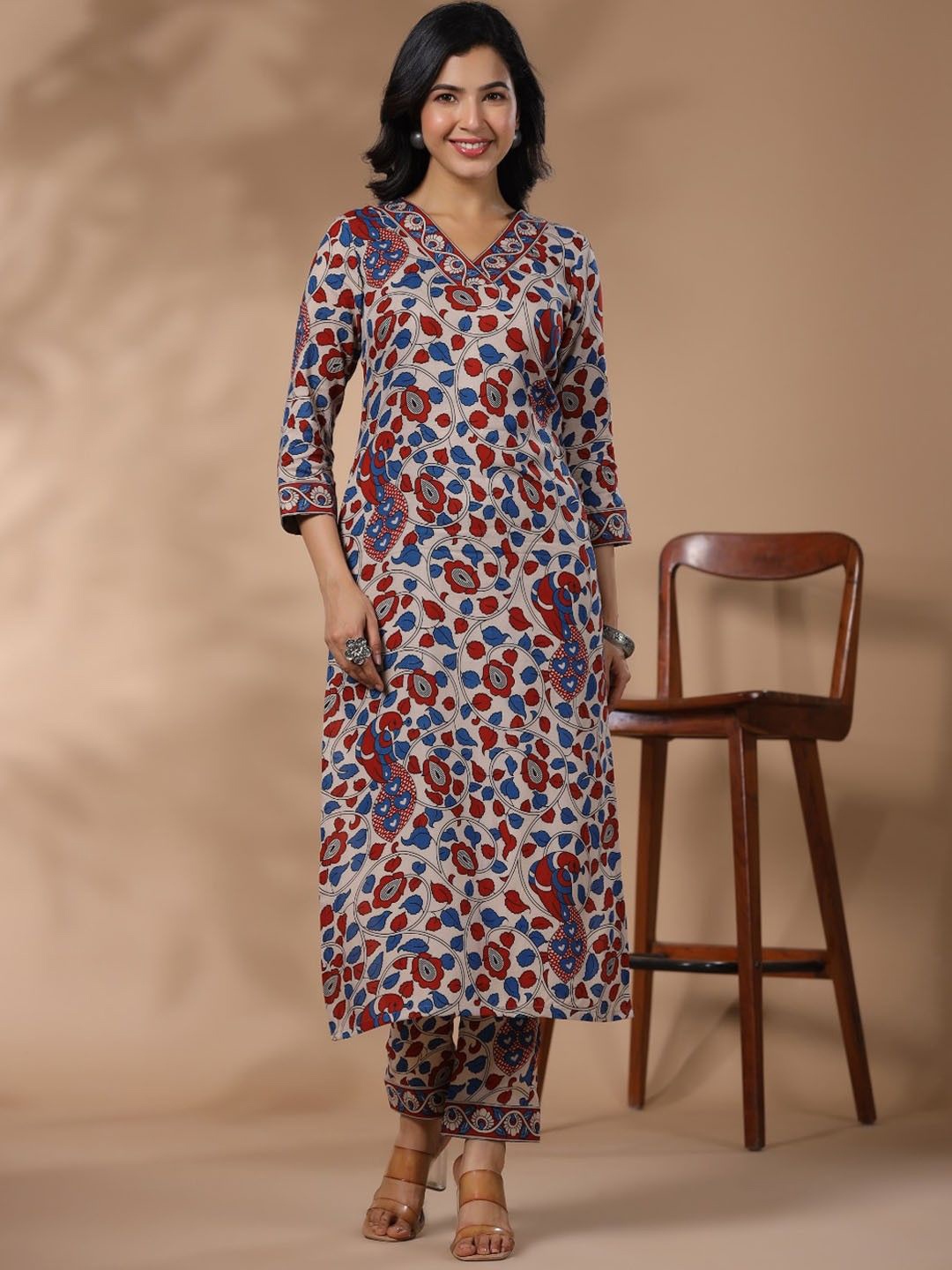 

Anni Designer Floral Printed V-Neck Straight Kurta With Trousers, Cream