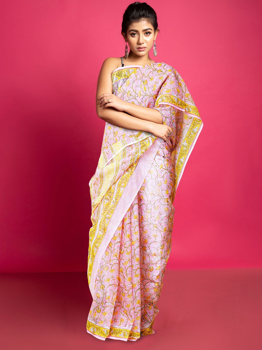 

Unnati Silks Ethnic Motifs Silk Cotton Handloom Block Print Saree, Pink
