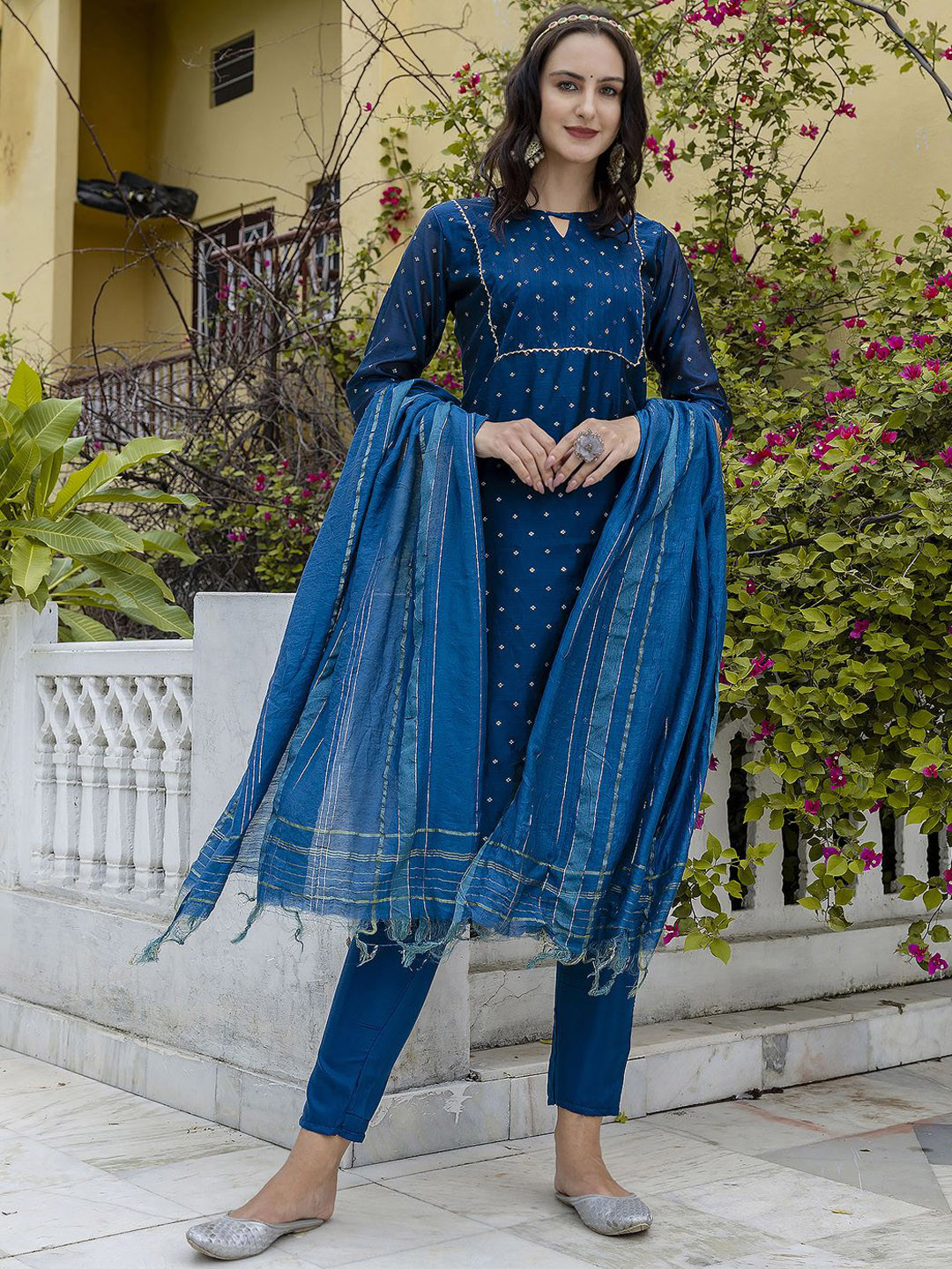 

VredeVogel Floral Chanderi Silk Straight Kurta with Trousers & With Dupatta, Teal