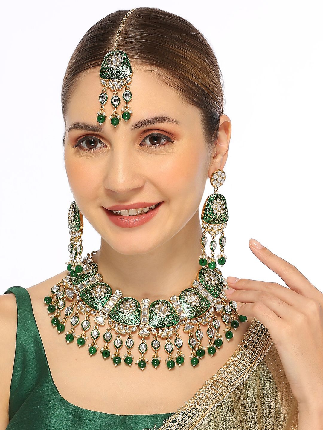 

Anouk Gold Toned Kundan-Studded & Beaded Meenakari Jewellery Set