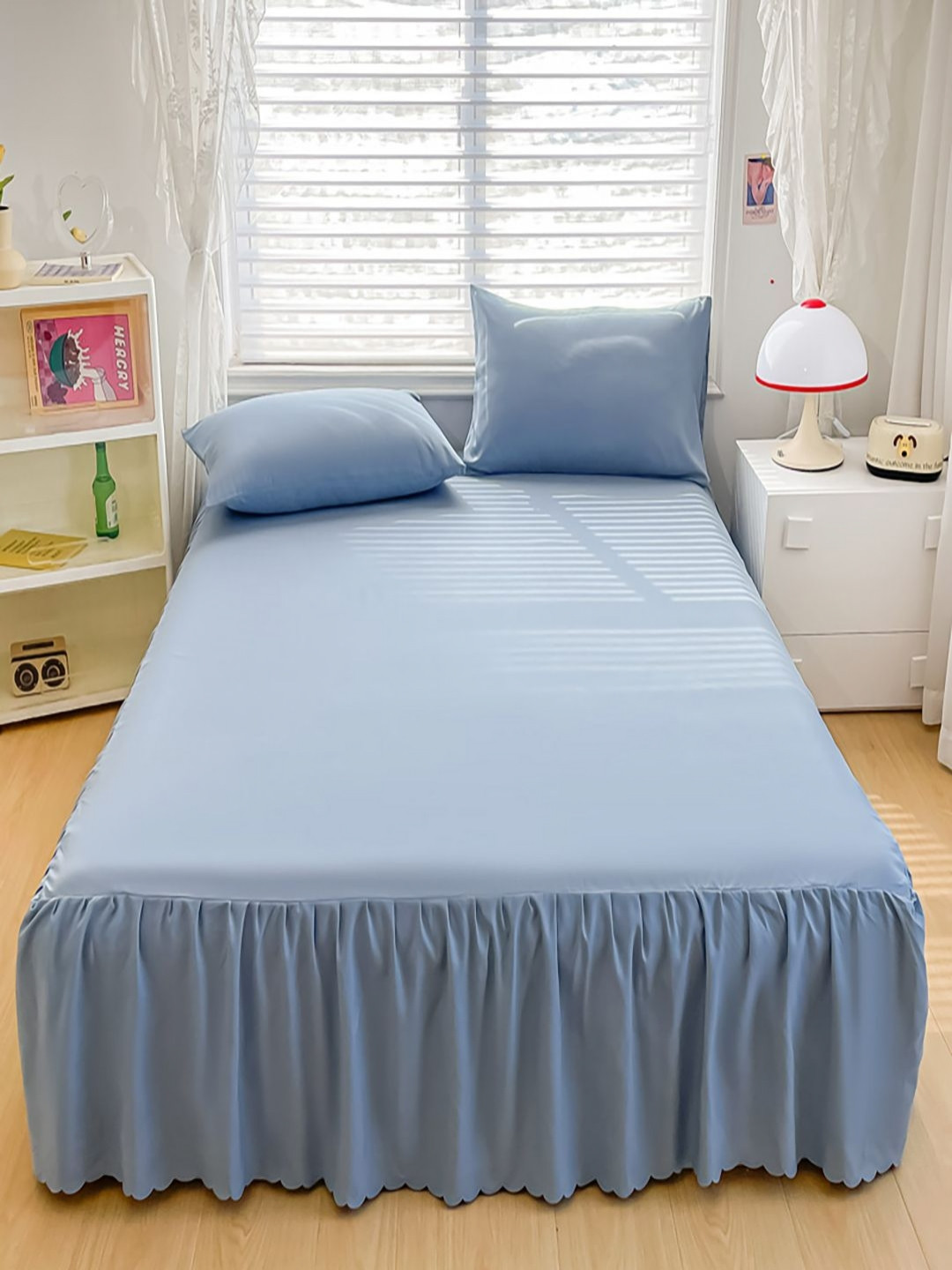 

JC HOME Blue 150 TC Fitted Queen Bedsheet with 2 Pillow Covers
