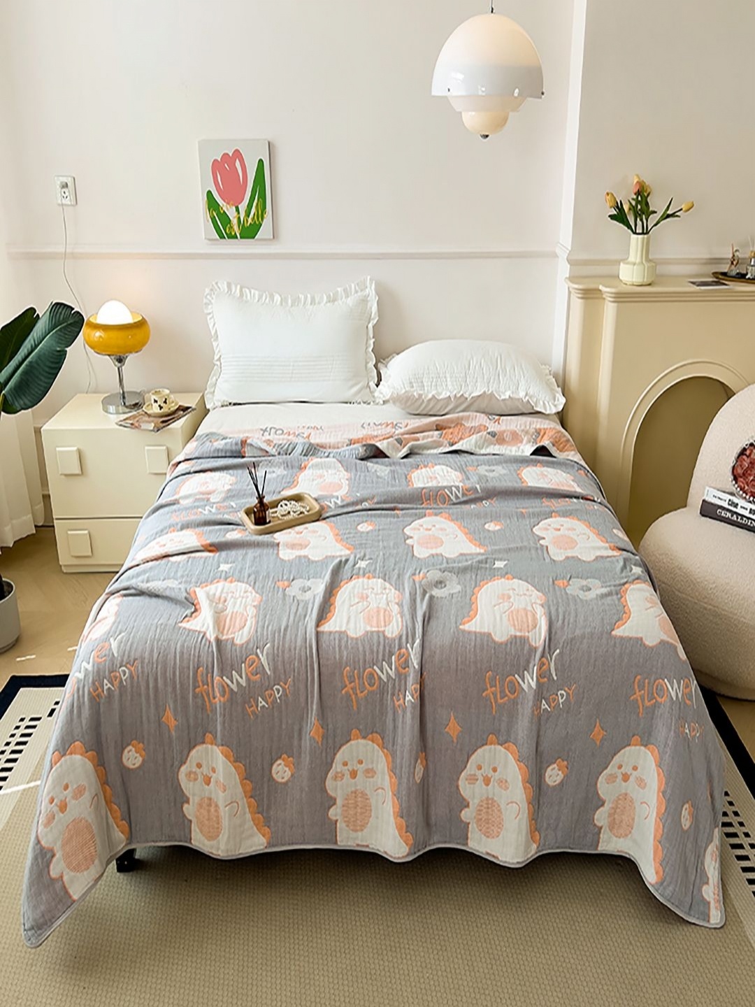 

JC HOME Grey & White Cartoon Characters Printed AC Room 350 GSM Cotton Bed Quilt