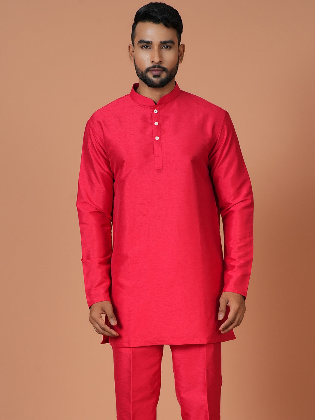 

Sayisha Mandarin Collar Long Sleeves Straight Kurta, Red