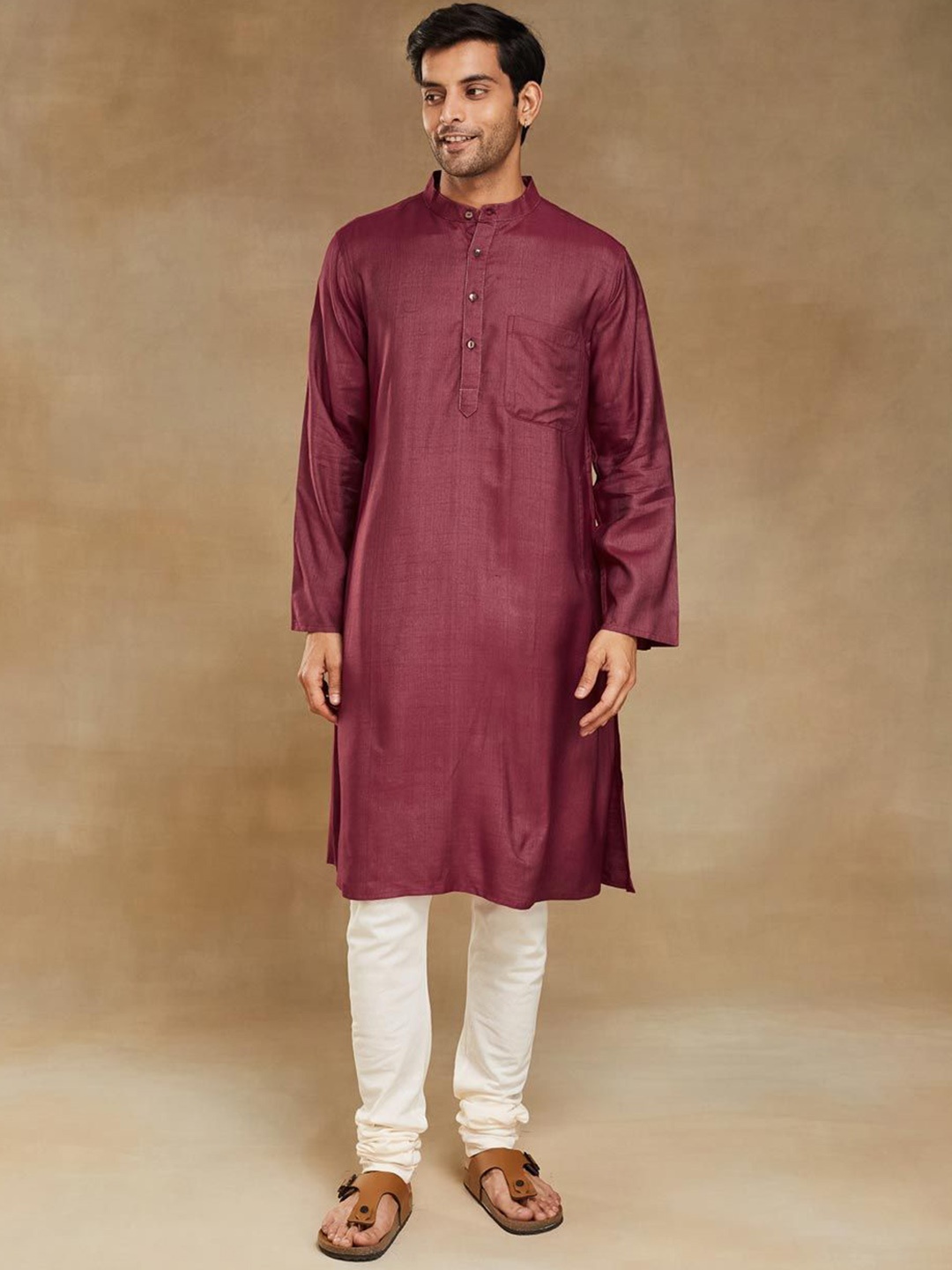 

Fabindia Band Collar Slim Fit Straight Kurta, Red