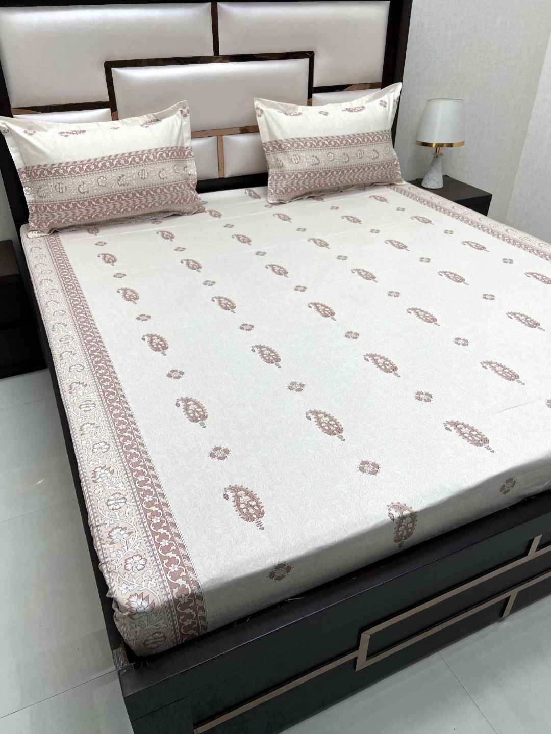 

Pure Decor Peach Ethnic Motifs Pure Cotton 330 TC Queen Bedsheet with 2 Pillow Covers