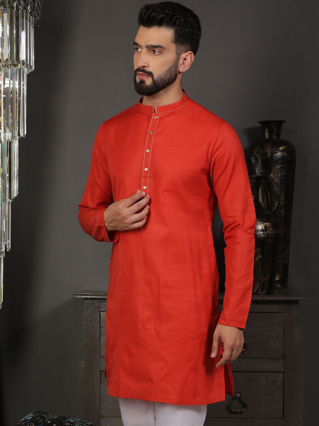 

DEYANN Geometric Woven Design Mandarin Collar Jacquard Weave Straight Kurta, Red
