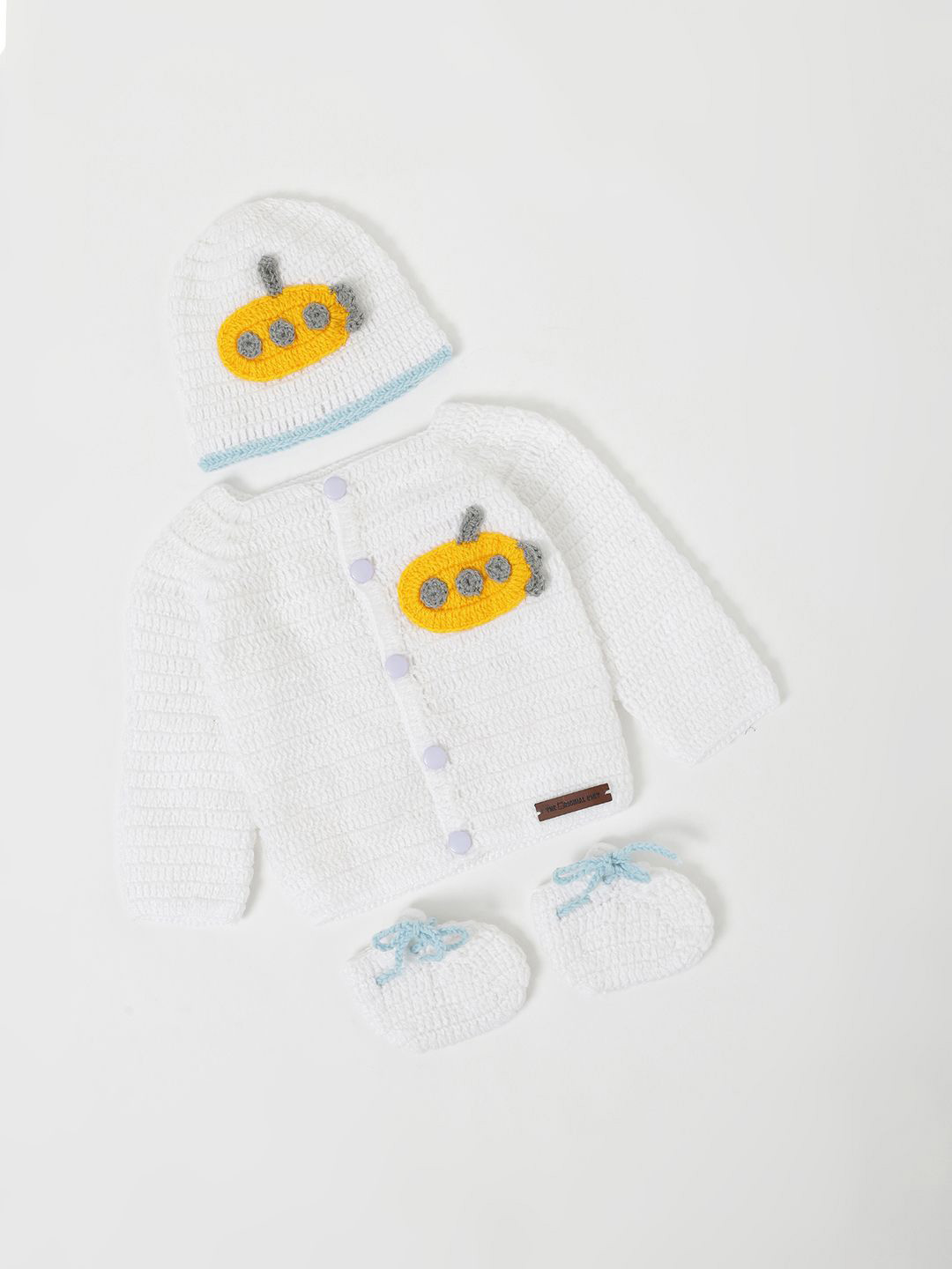 

The Original Knit Kids Baby Apparel Gift Set, White