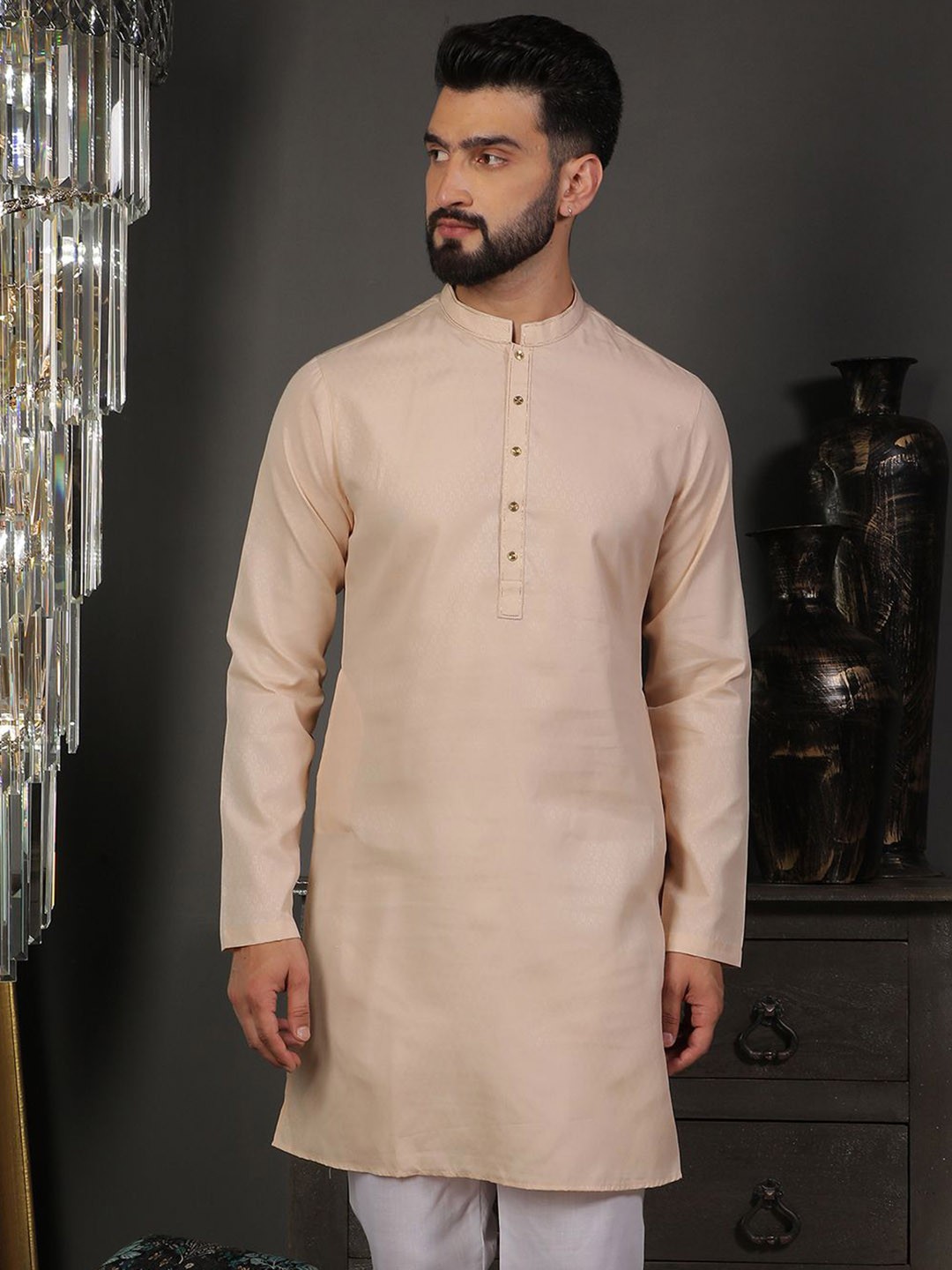 

DEYANN Geometric Woven Design Mandarin Collar Jacquard Weave Straight Kurta, Cream