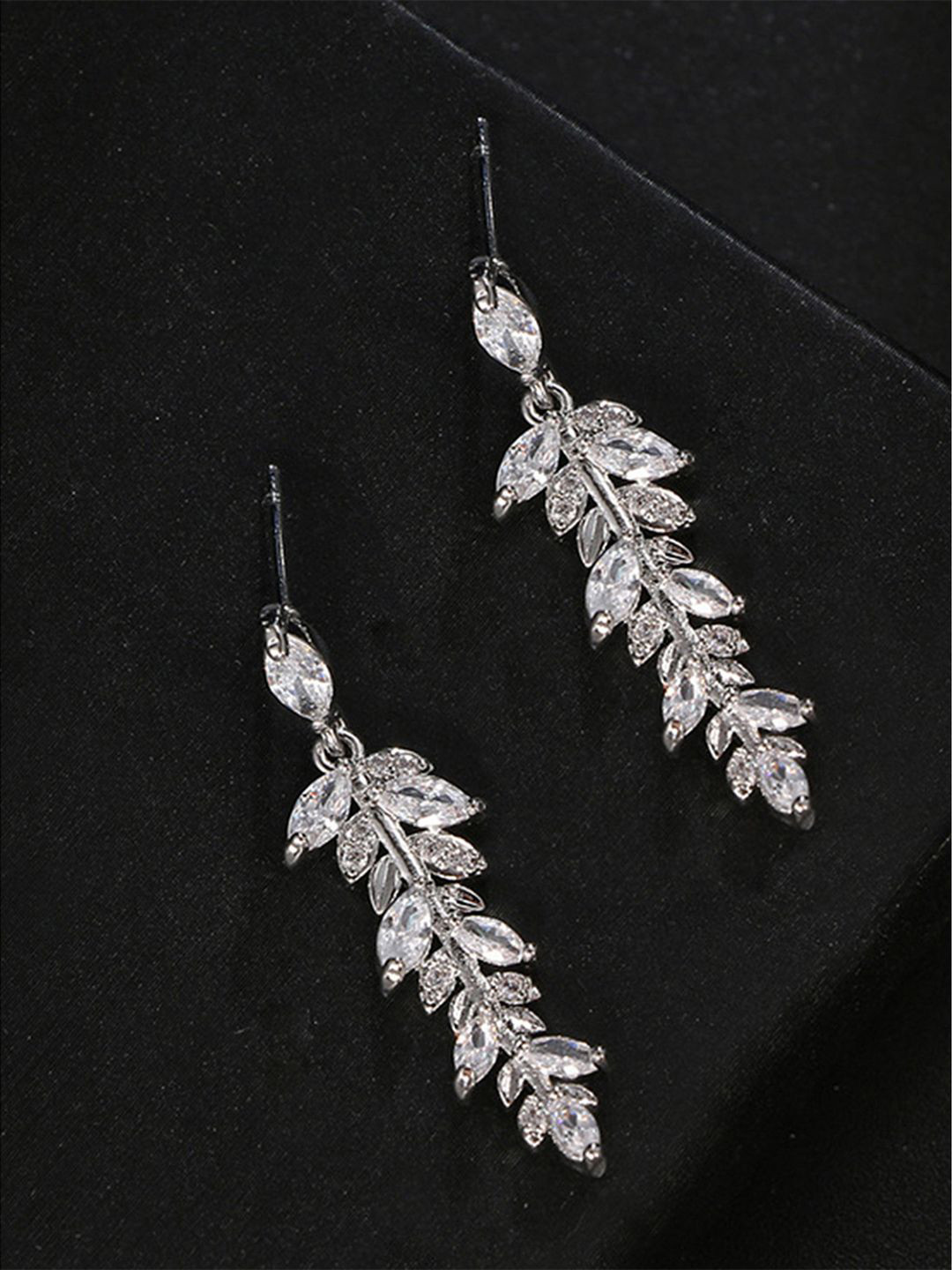 

Peora Silver-Plated Contemporary Cubic Zirconia Drop Earrings