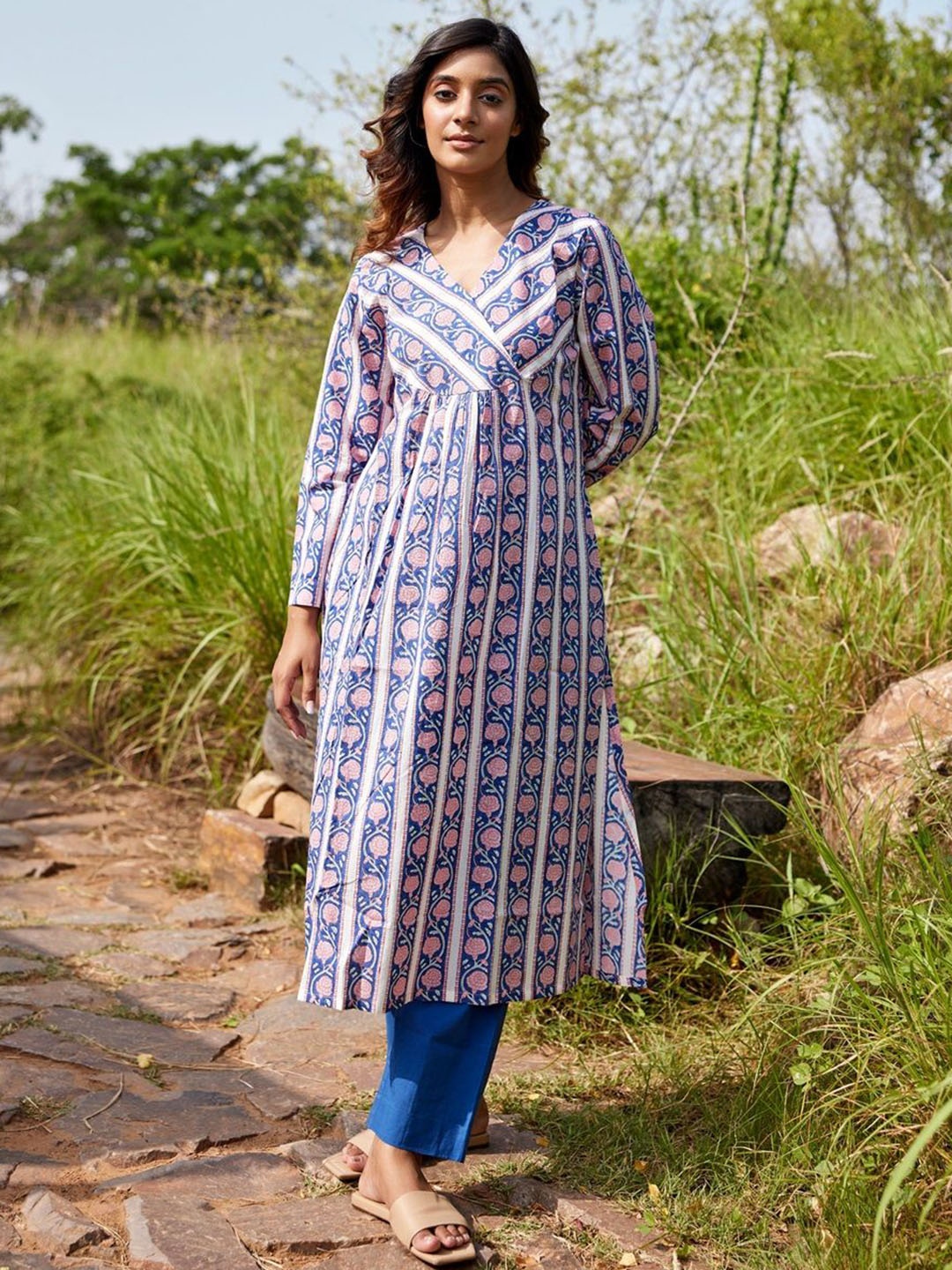 

JAIPURRANG Floral Printed Pure Cotton Anarkali Kurta, Blue