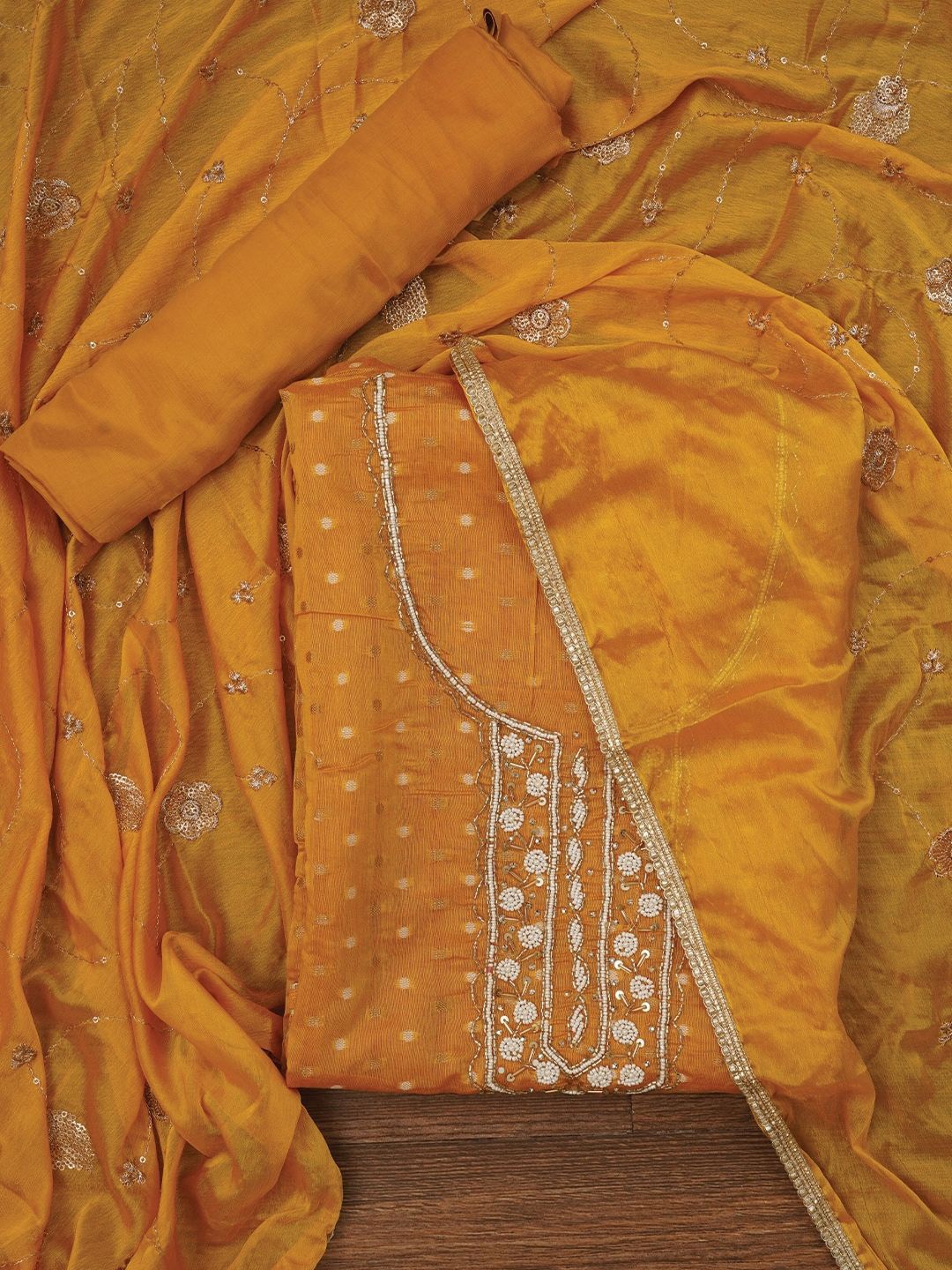 

Jaipur Kurti Yellow Zari Pure Cotton Dress Material with Dupatta