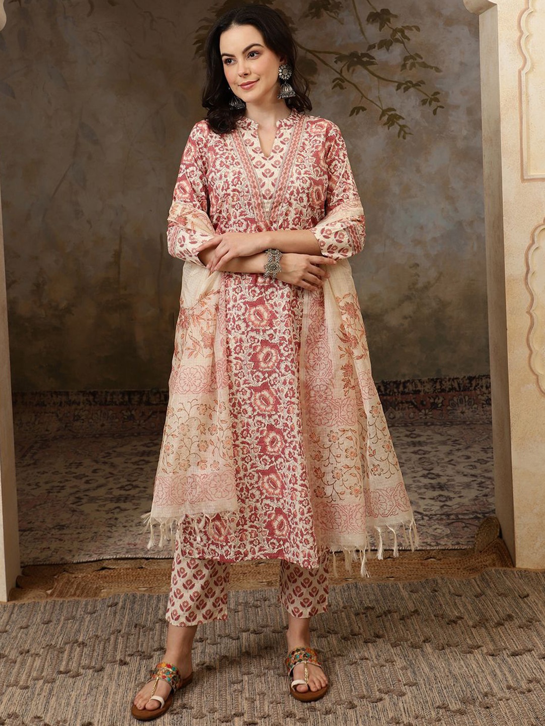 

BANDIA Floral Printed Straight Pure Cotton Kurta with Trousers & Dupatta, Cream