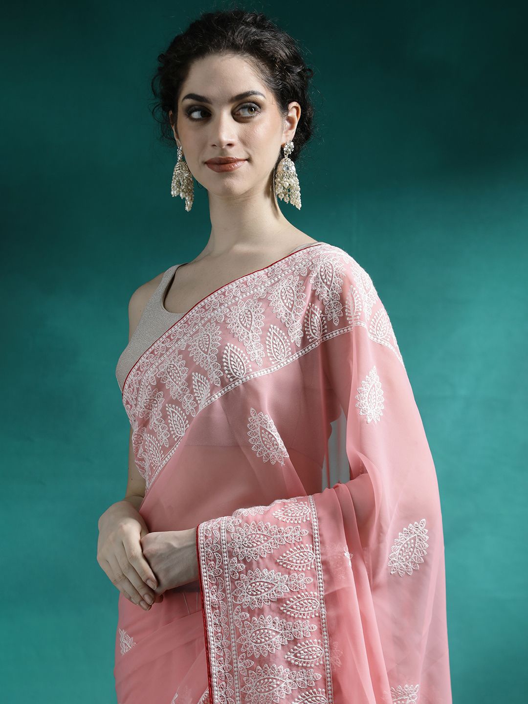 

Sangria Embroidered Ethnic Motifs Saree With Blouse Piece, Peach