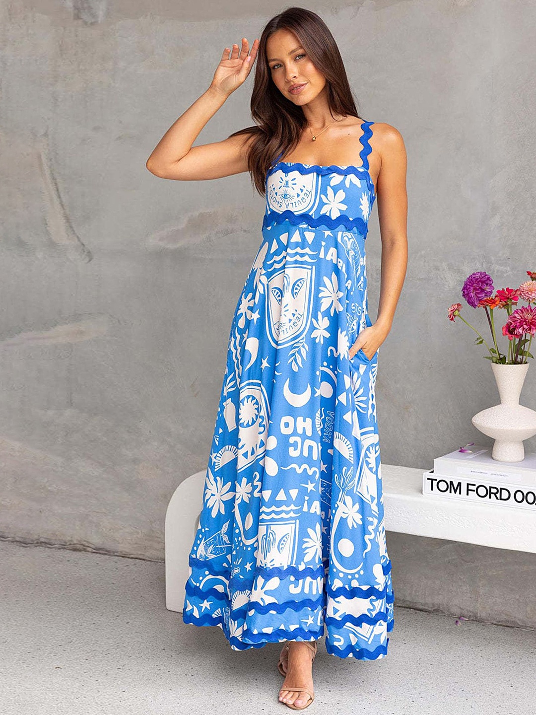

LULU & SKY Women Abstract Print Maxi Dress, Blue