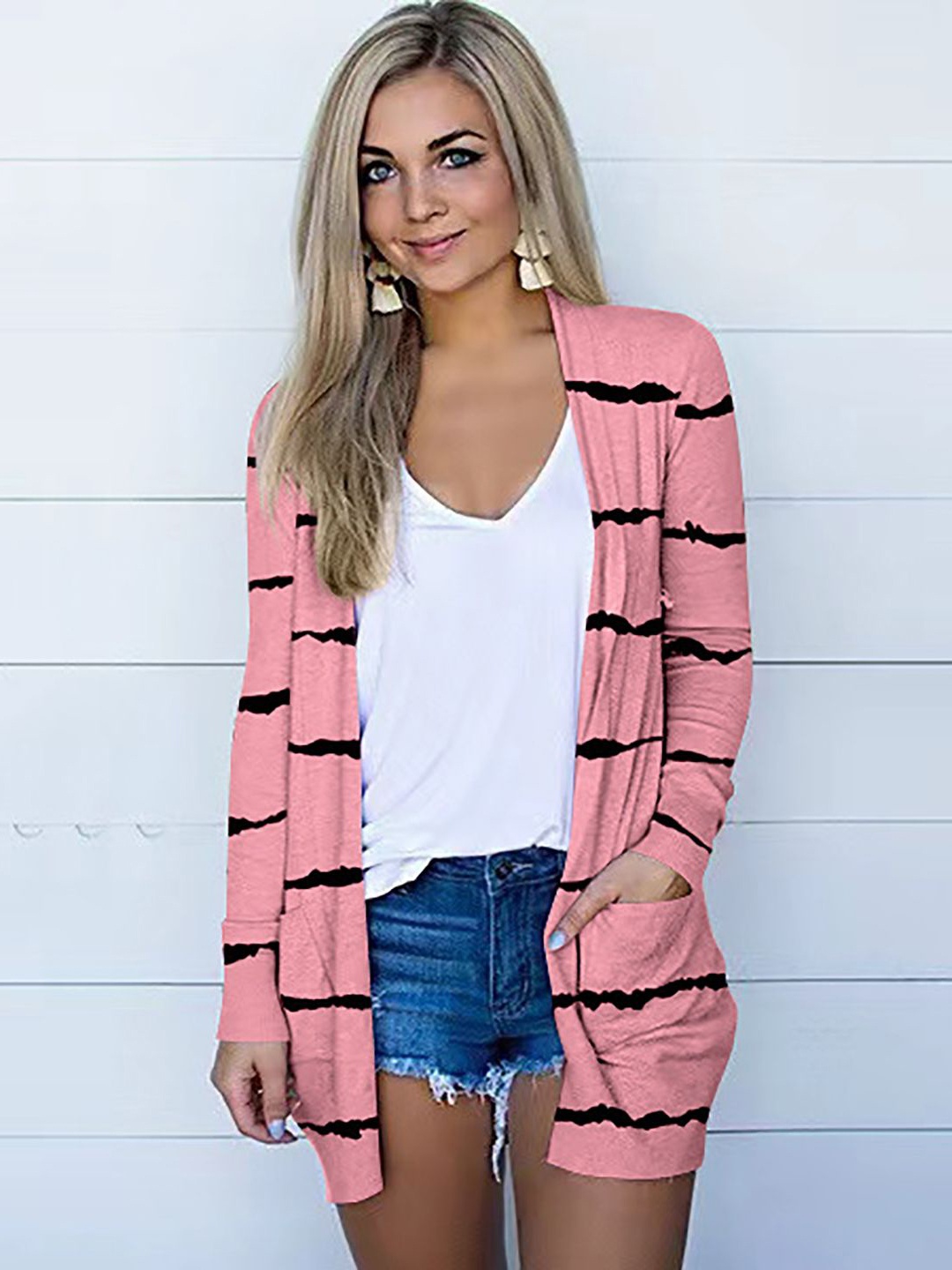 

StyleCast x Revolte Women Solid V-Neck Top, Pink