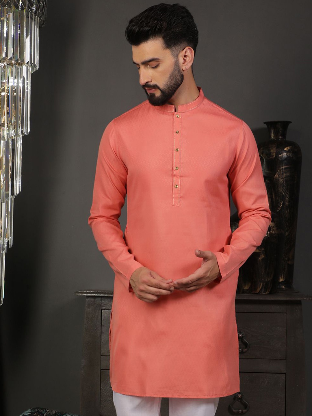 

DEYANN Geometric Woven Design Mandarin Collar Jacquard Weave Straight Kurta, Peach