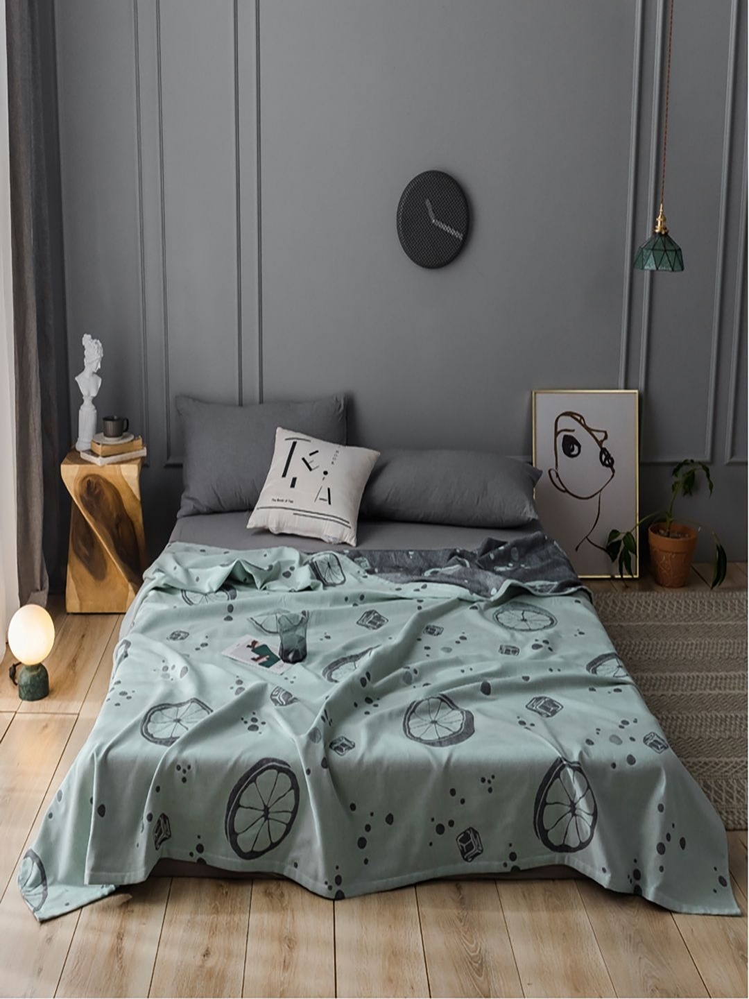 

JC HOME Green & Grey Abstract Printed Pure Cotton AC Room 300 GSM Double Bed Quilt
