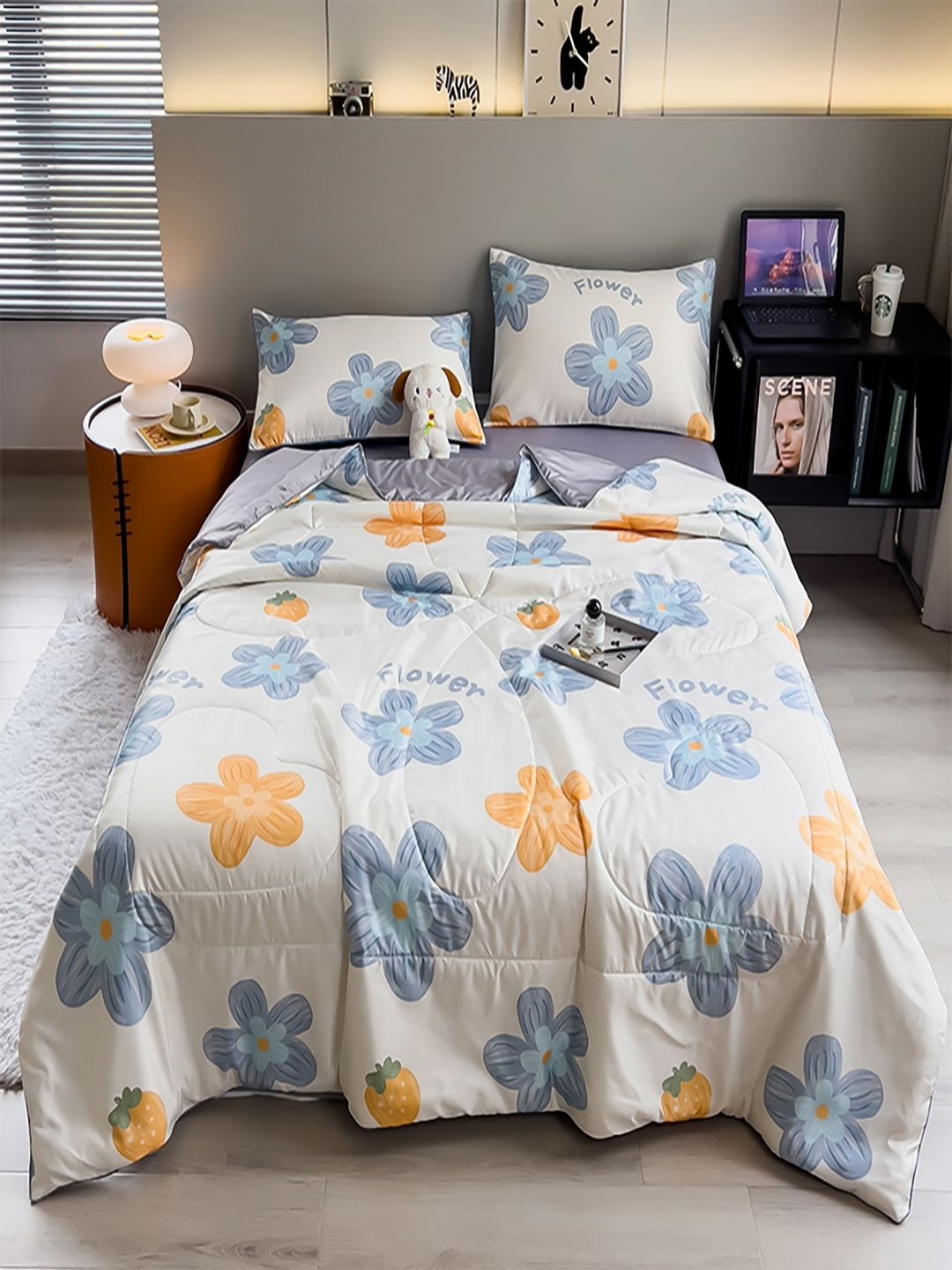 

JC HOME Grey & White Floral Printed Double Queen Regular Bedding Set