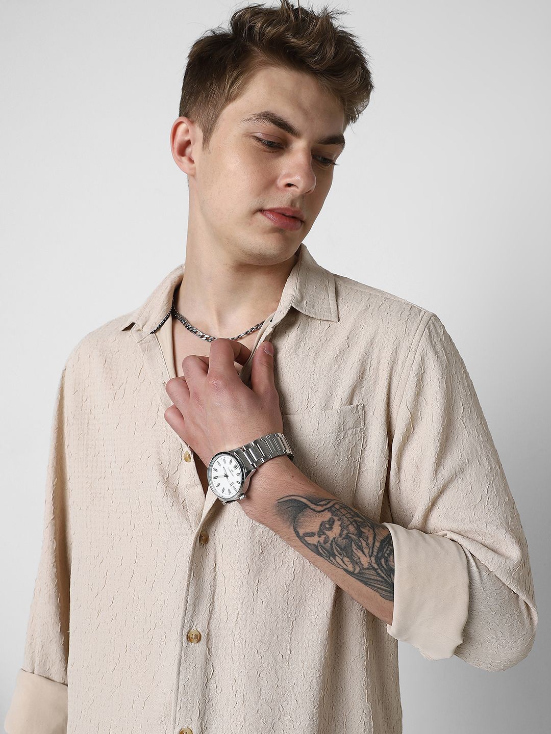 

VASTRADO Men Classic Cutaway Collar Textured Slim Fit Casual Shirt, Beige