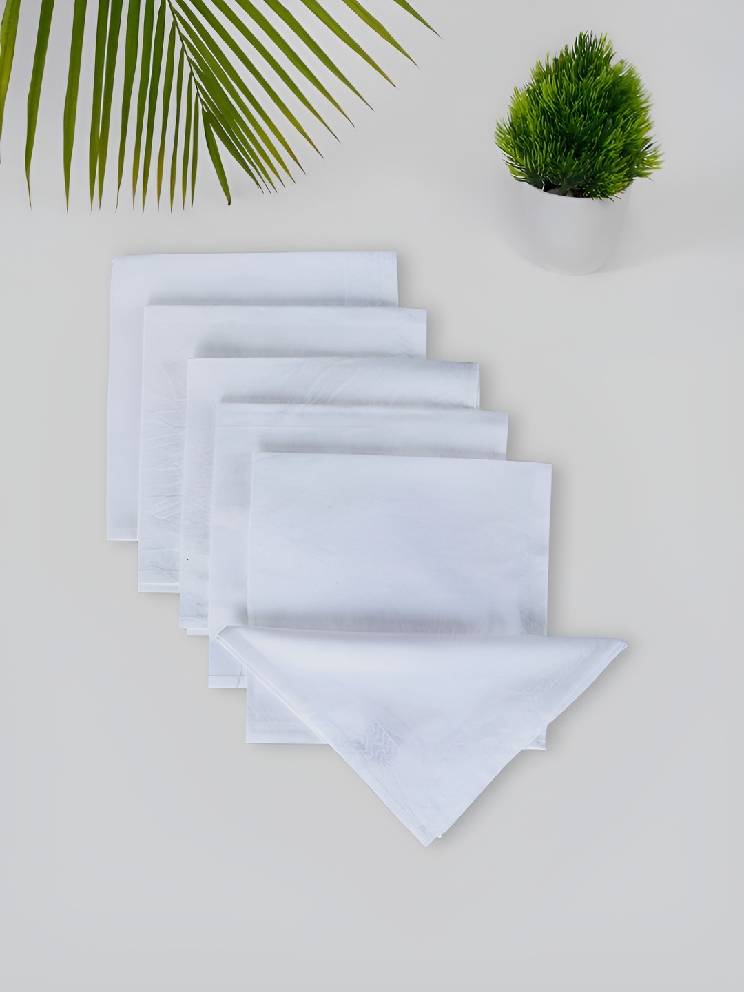 

Fabindia Standalone White 6 Pieces Printed Cotton Table Napkins