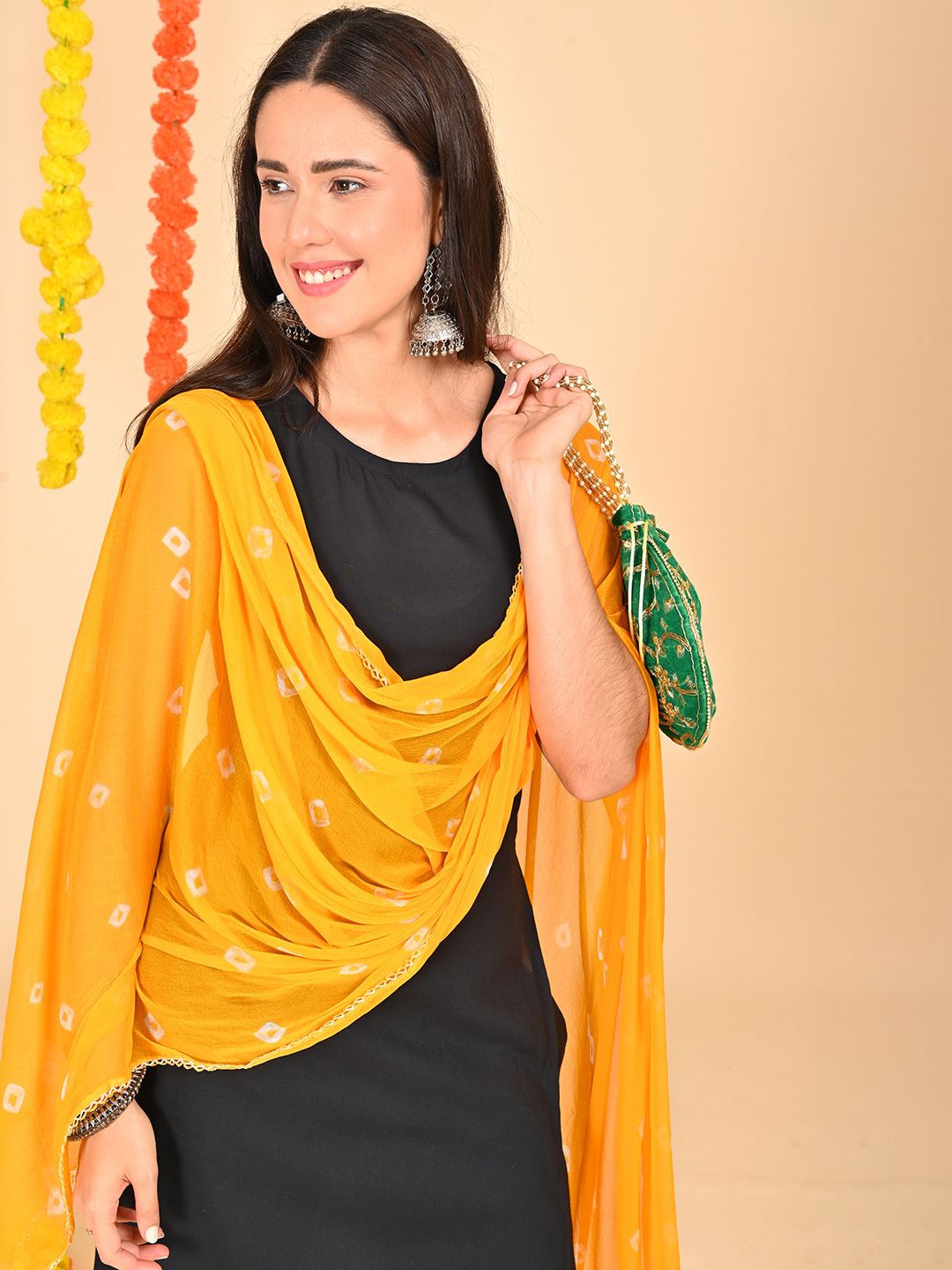 

HELLA FASHIONS Bandhani Printed Chiffon Dupatta, Yellow