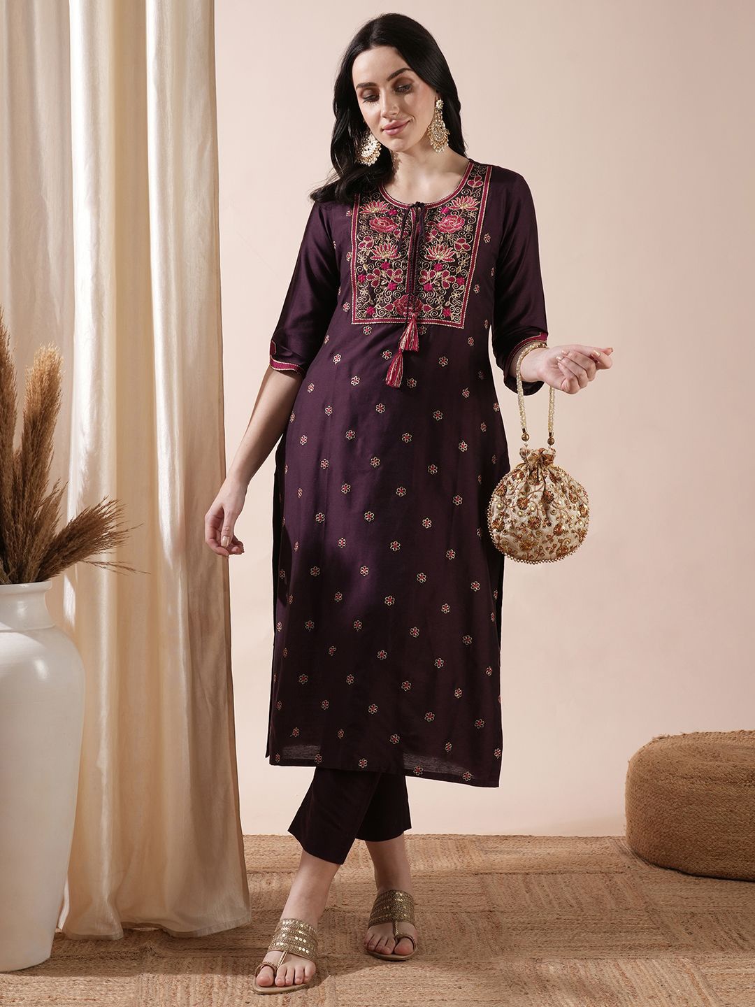 

Globus Purple Floral Embroidered Thread Work Straight Kurta With Trousers