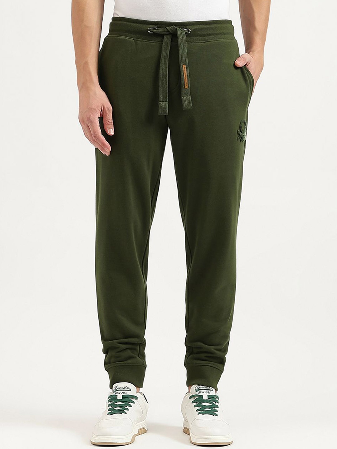 

United Colors of Benetton Men Regular Fit Pure Cotton Joggers, Green