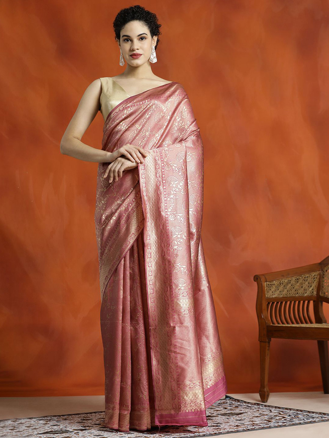 

Jaipur Kurti Silk Banarasi Zari Woven Heavy Saree, Pink
