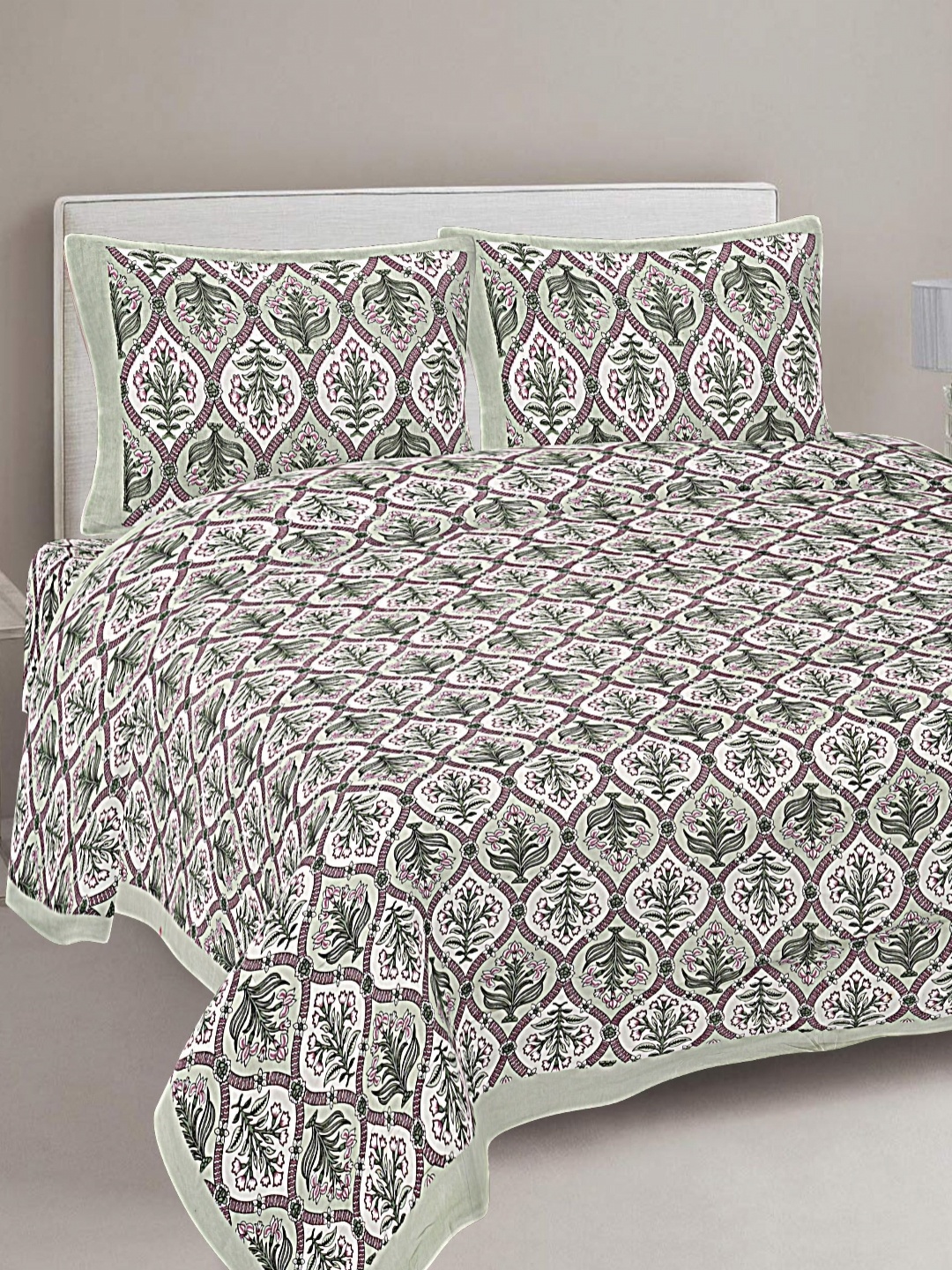 

FrionKandy Living Green & White Printed Cotton 180 TC King Bedsheet With 2 Pillow Covers