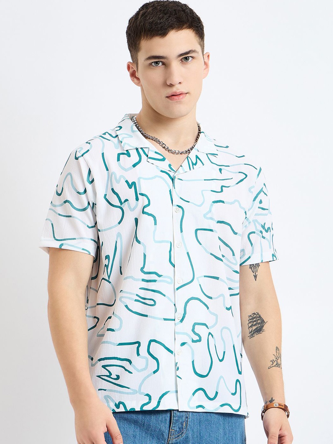 

Modeve Men Opaque Printed Casual Shirt, White
