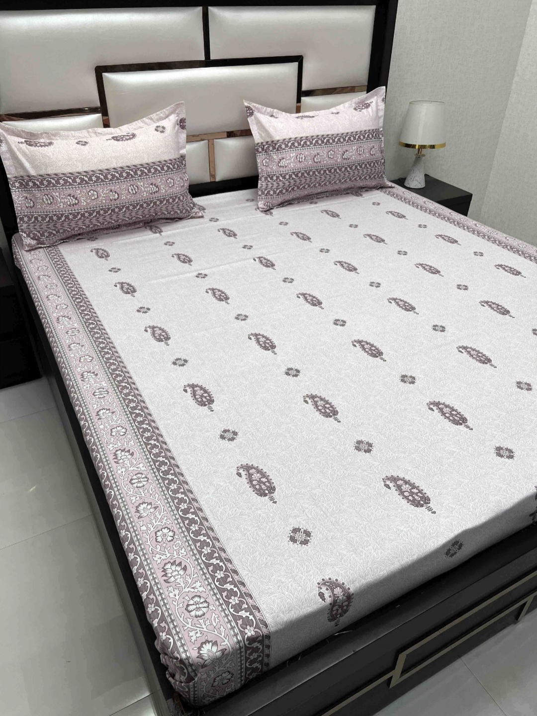 

Pure Decor Royal Passion Pink Ethnic 300 TC Pure Cotton Queen Bedsheet & 2 Pillow Covers